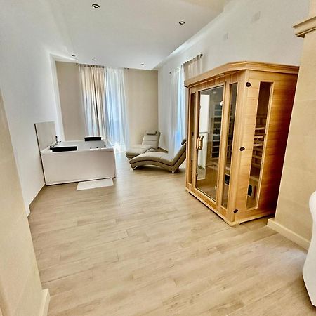 Bed E Suite Domar Бриндизи Екстериор снимка